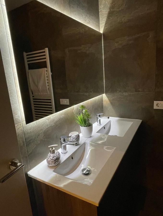 Suite Piscina: Alojamiento Privado con Sofá Cama San Vicente Raspeig Exterior photo